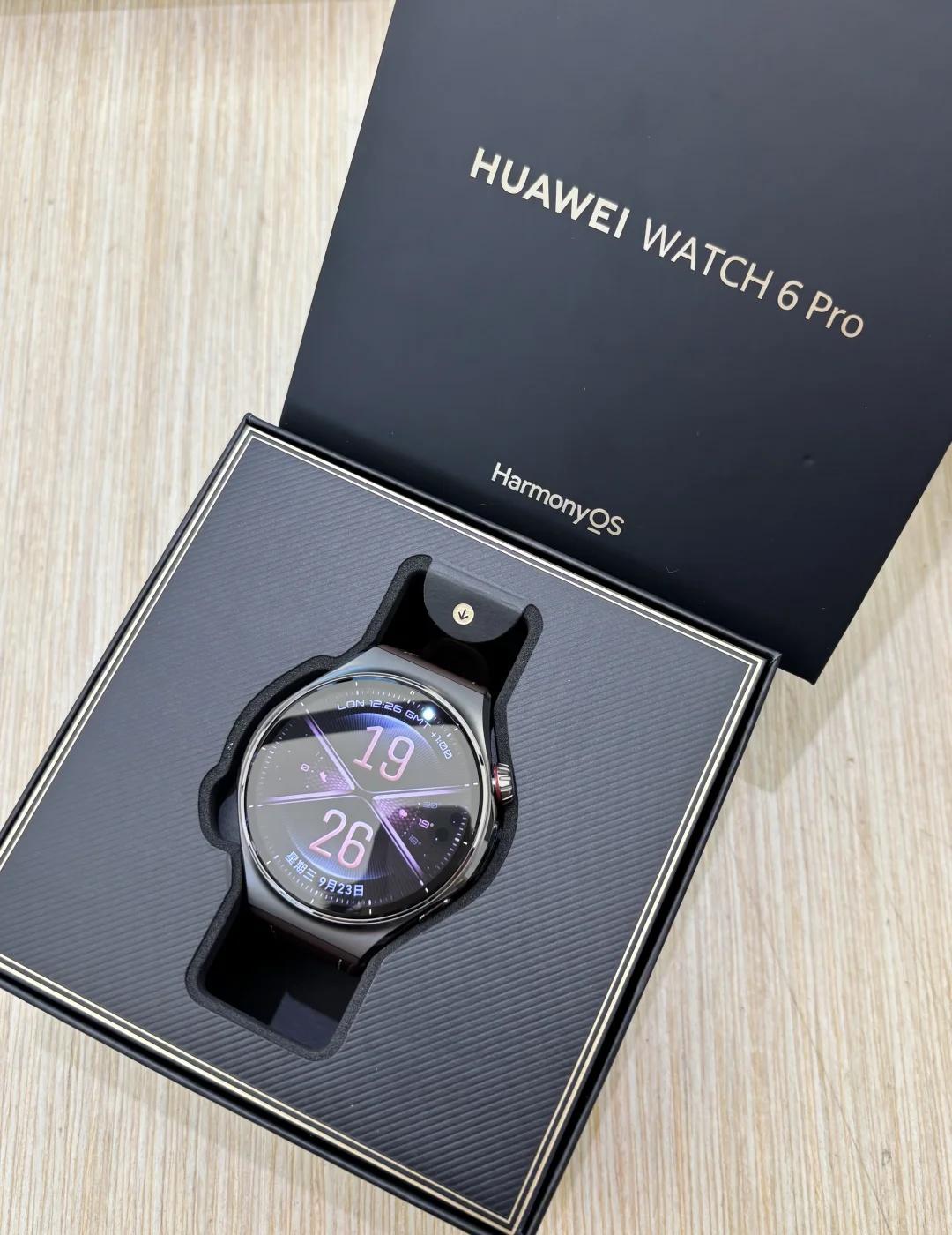 说实话，3499 买华为 WATCH 6 Pro，真的比 Apple Watch