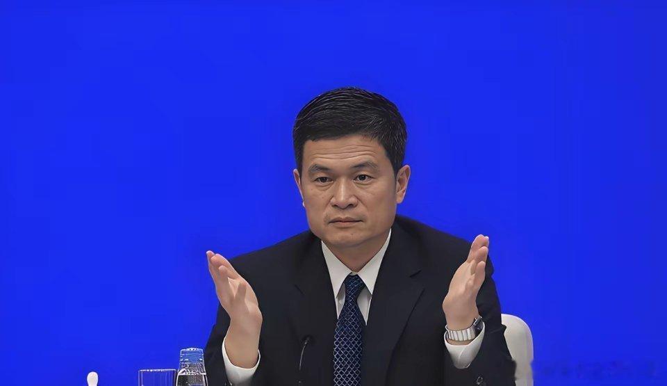7月24号深夜，千万散户终于出了一口恶气，金融圈爆出新闻，证监会原副主席方星海，
