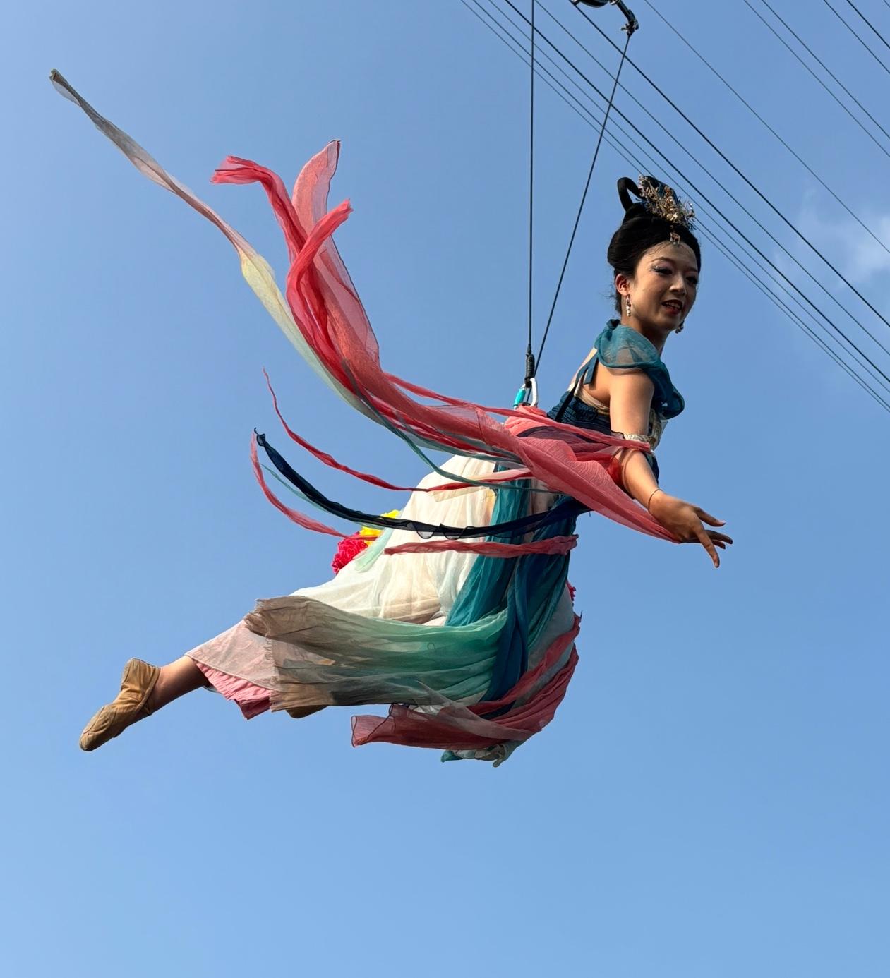 敲黑板！

女孩家长们，你们不会只知道有彩礼，不知道有聘礼吧？古代男方给女方的钱
