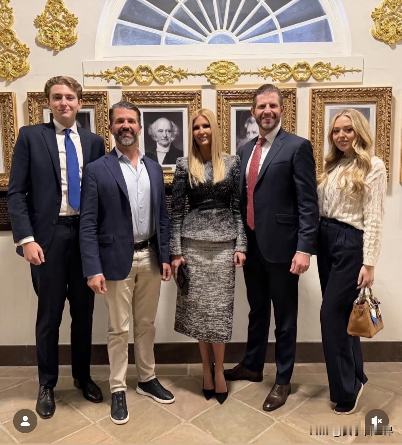 巴伦发文，五兄妹在2026年国情咨文之前的齐聚。
Ahead of the St