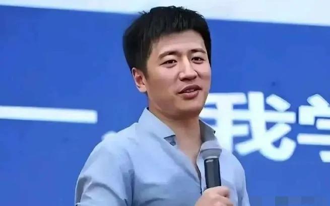 这个漂亮妹妹直接生在了终点线！
张老师的小公主叫
张姩（niàn）菡（hàn）
