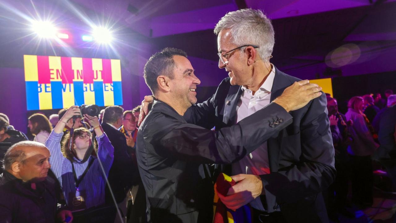 西媒消息，前巴萨主教练哈维正式宣布支持丰特参加2026年巴萨主席选举。
此前哈维