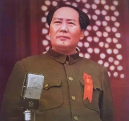 1951年，为了安慰毛主席的丧子之痛，中央安排他在石家庄进行休养，但很多人不知道