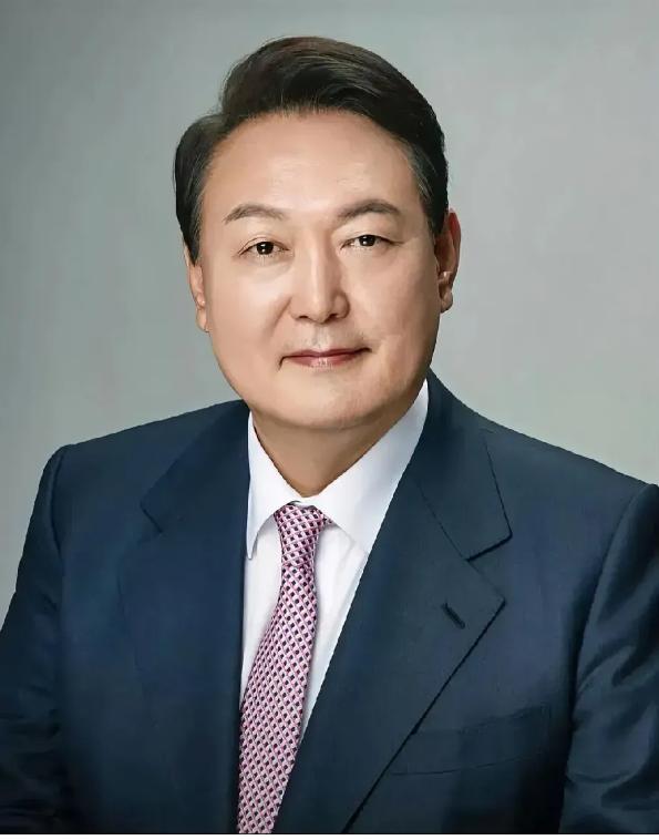 这朝鲜半岛的大事儿。韩国刚刚突然宣布了个大消息，10 月 16 日韩国外交部宣布