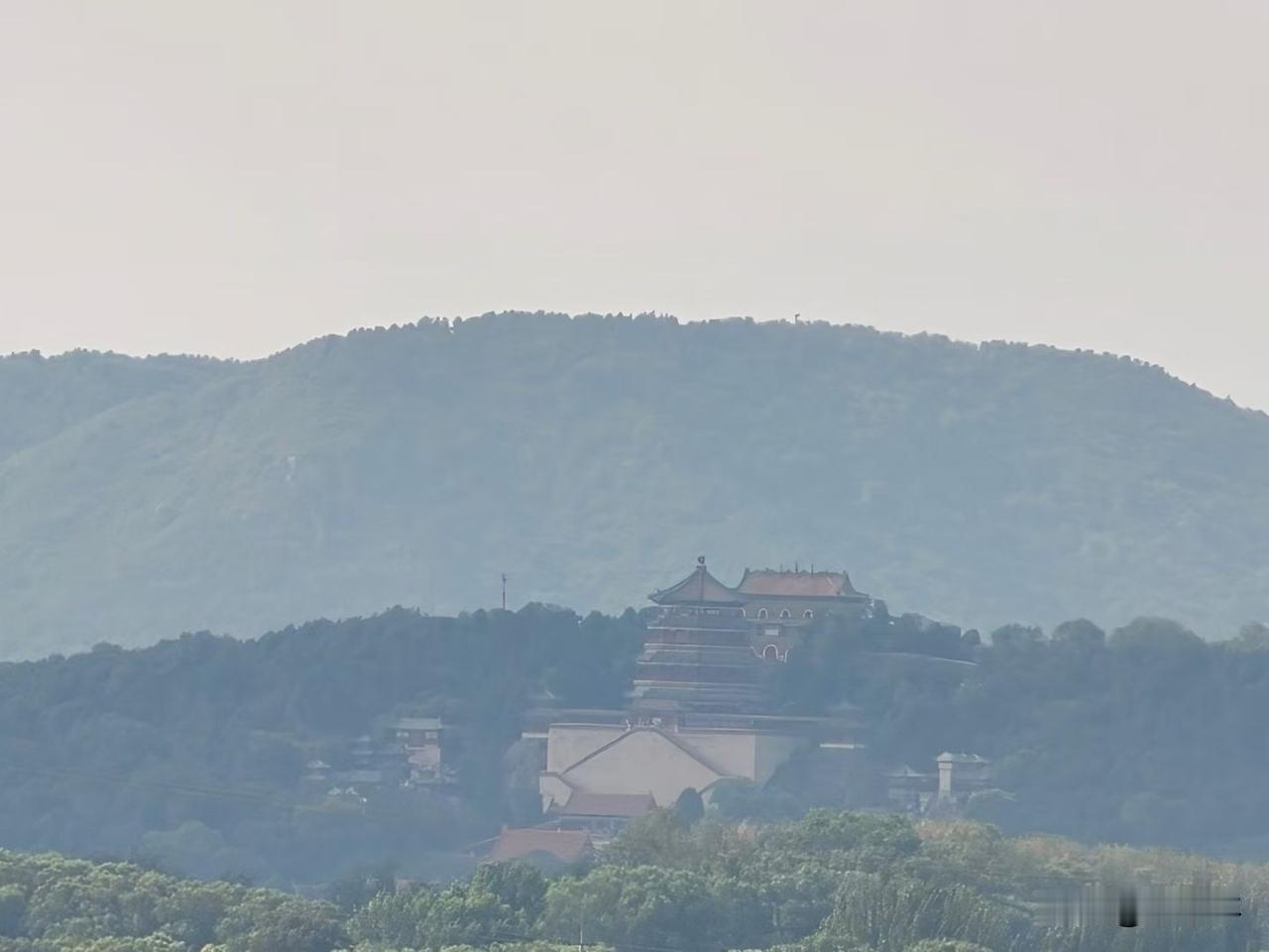 a股本周市场热点板块题材预测，
第一，制冷剂，氟化工，厄尔尼诺气候，各地高温天气