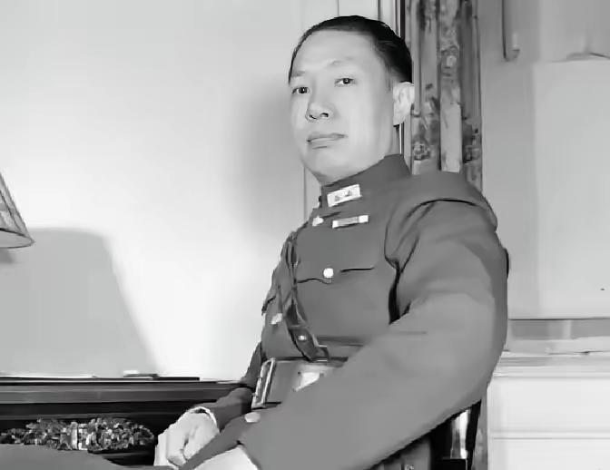 1954年7月，熊式辉带着一家人飞到台北。他心想跟了蒋介石几十年，就算安排不了大