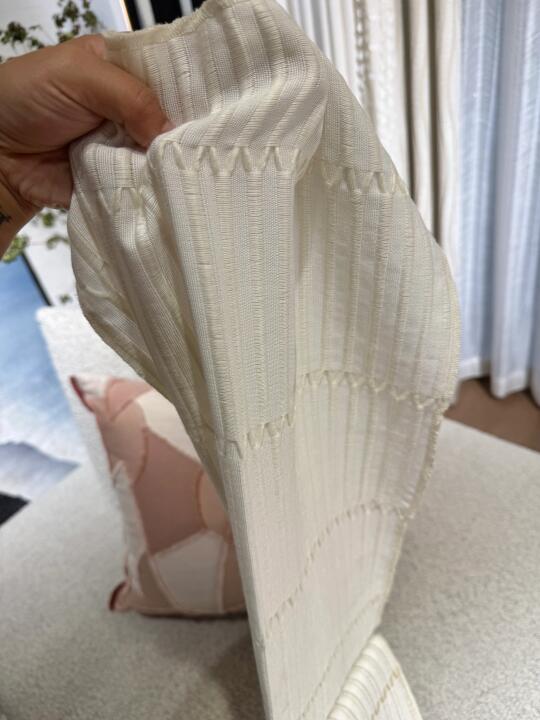 推荐两款可以当作纱.也可以当作布的窗帘[赞R]拿在手里很心动💓细腻的...