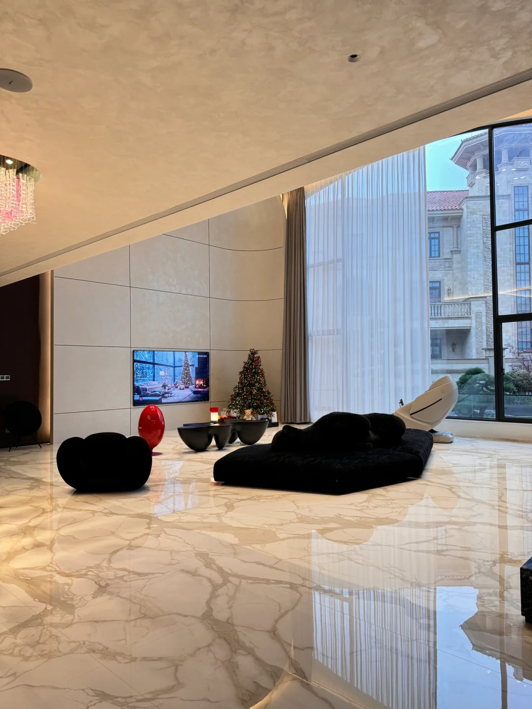 赚钱可能就是希望自己的冬天不再冷🏠