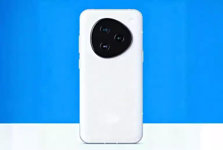 AI手机被豆包带火了吗豆包手机这事儿，第一次看到时候感觉既兴奋又复杂。简单说，它