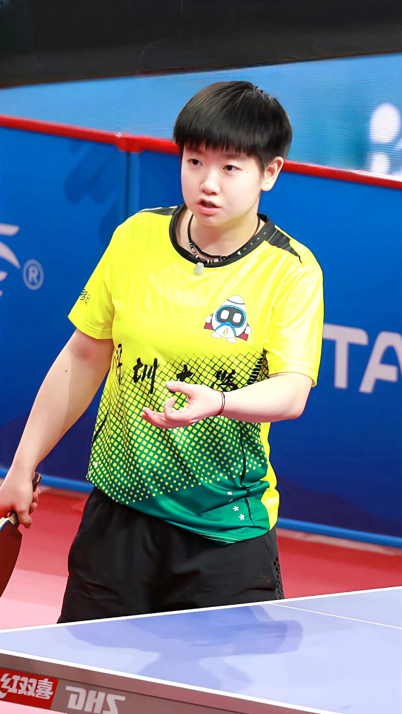 李隼教练对孙颖莎因材施教：“我罚她跑步，一罚就是一万米。”孙颖莎也有不服，但还是