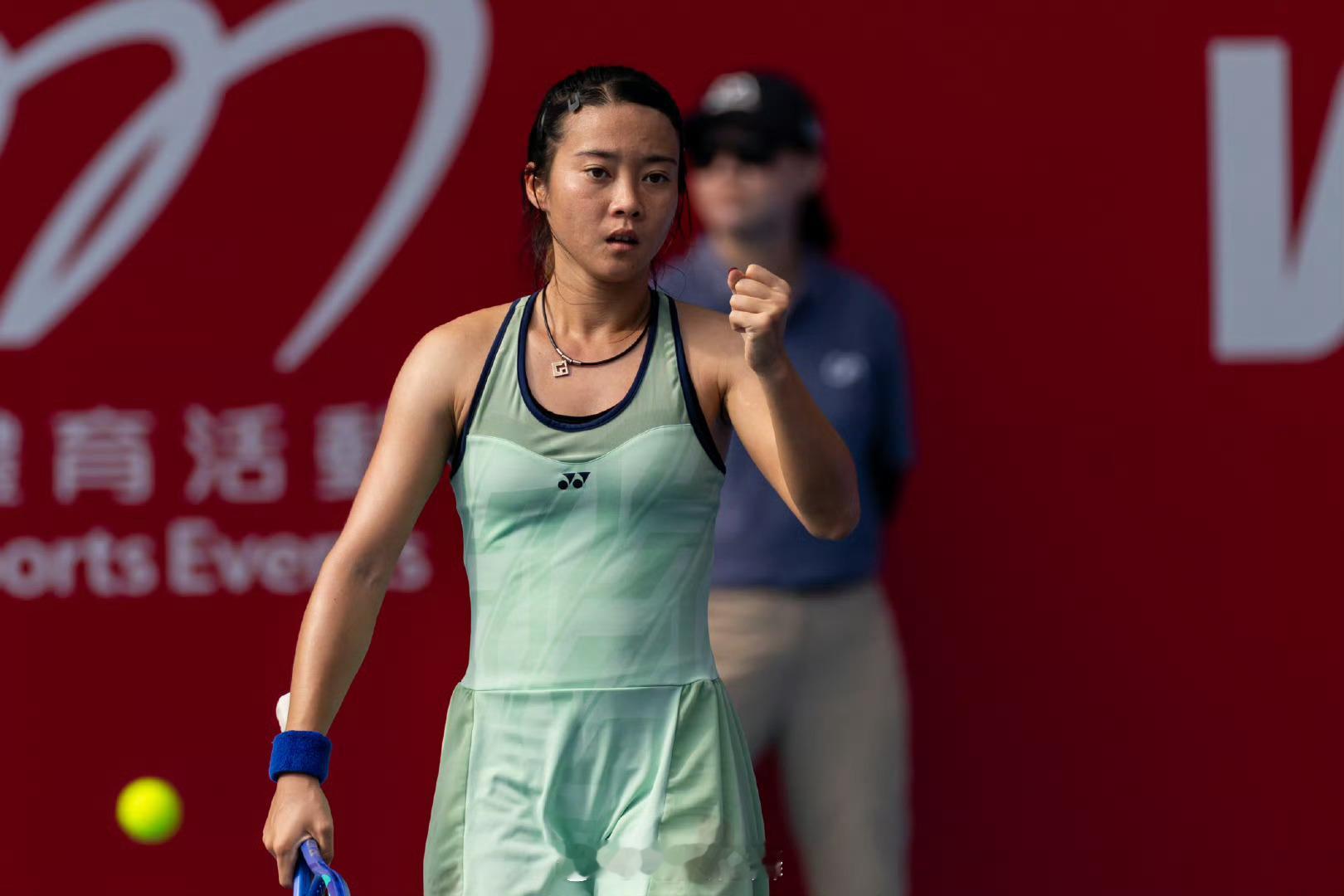 ITF卡里W100第二轮四号种子马烨欣🇨🇳以6-2/1-6/7-6（1）击败