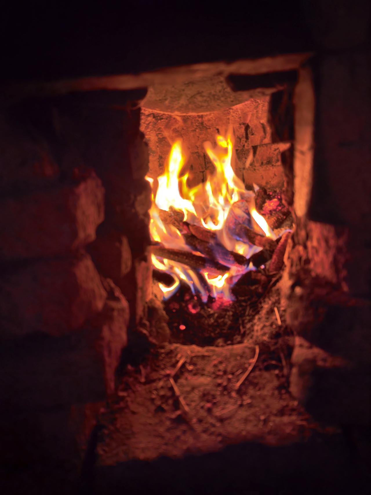 很多年前，看阿甘正传的时候，有一个桥段，不是很理解。

“丹中尉被阿甘从战场上救