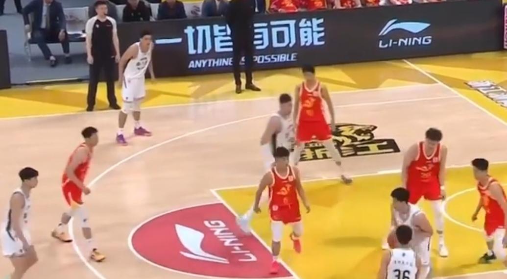 明晚CBA两场同省德比，精彩不容错过
明晚CBA第25轮比赛，两场同省德比，且都