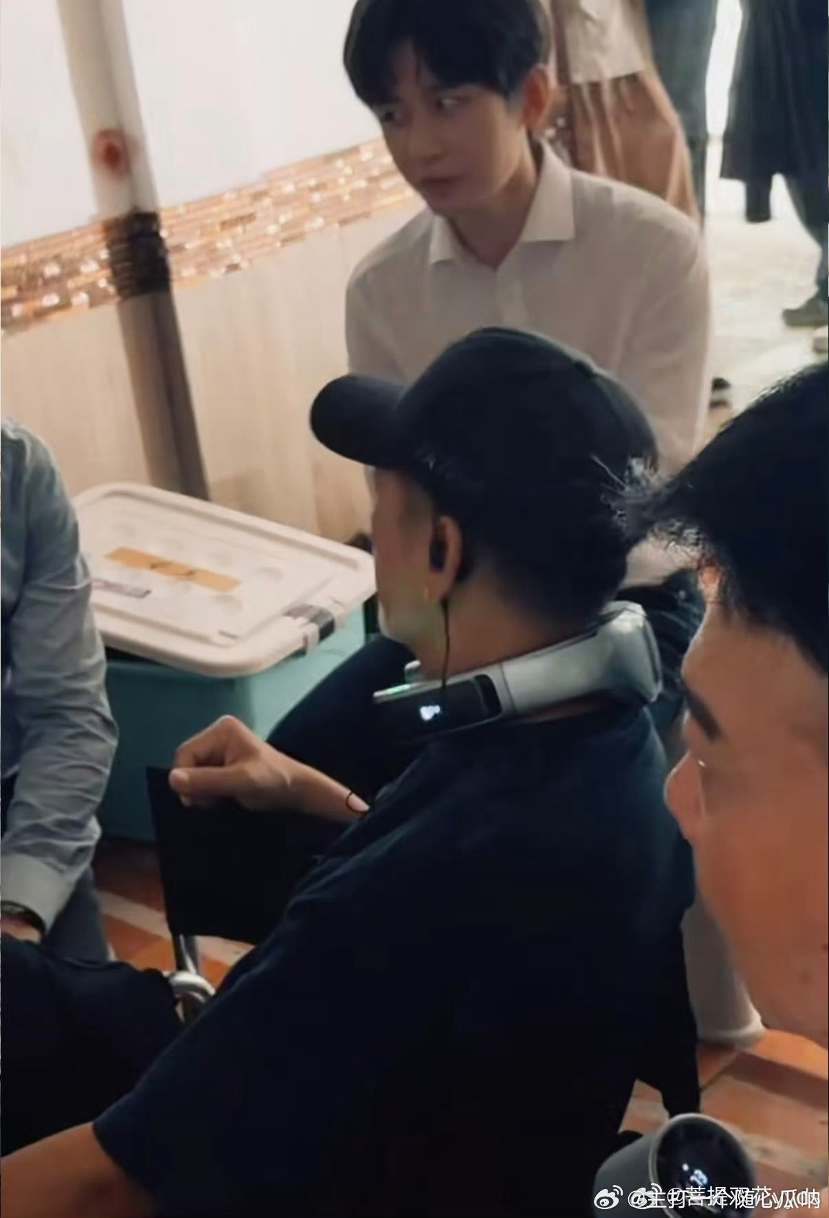 内部人员拍的路透，要被删掉的程度有点毁帽叔叔形象 