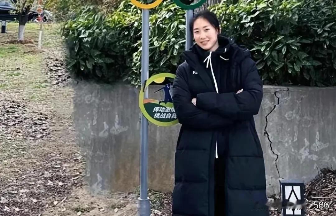 江苏女排天才少女疑似不满现状愤然出走
       近期有网友爆料，江苏女排天才