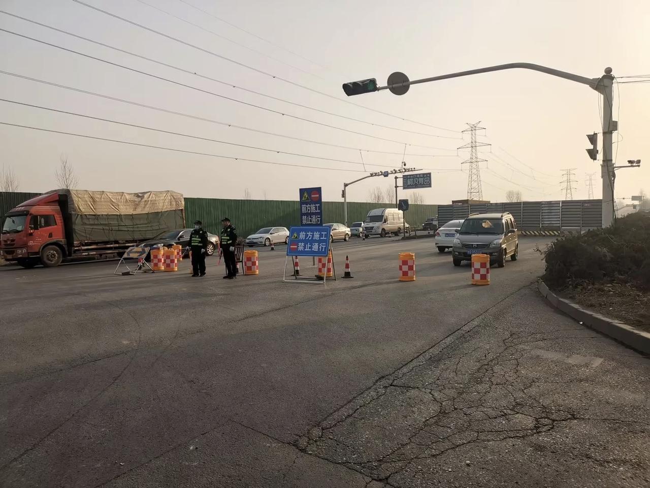 2月27日，临沂市长春路祊河桥大修工程正式启动施工。该工程是临沂市提升城市路网品