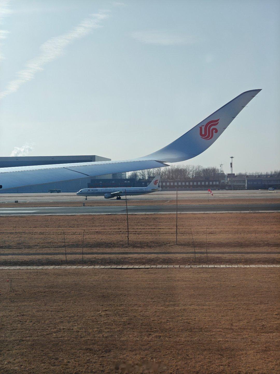 都在等起飞呢…  ​​​