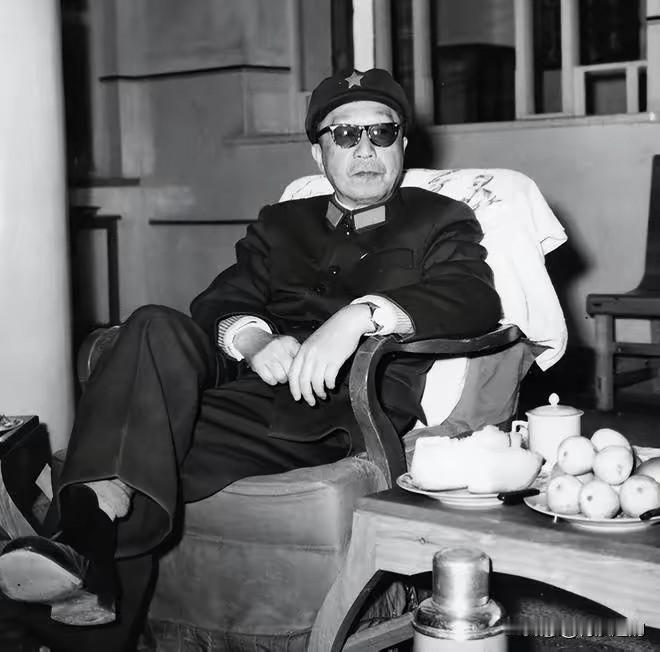 十大元帅中，唯一没有负过伤，连弹片都没有划伤过的元帅，被称为福帅的是聂荣臻元帅。