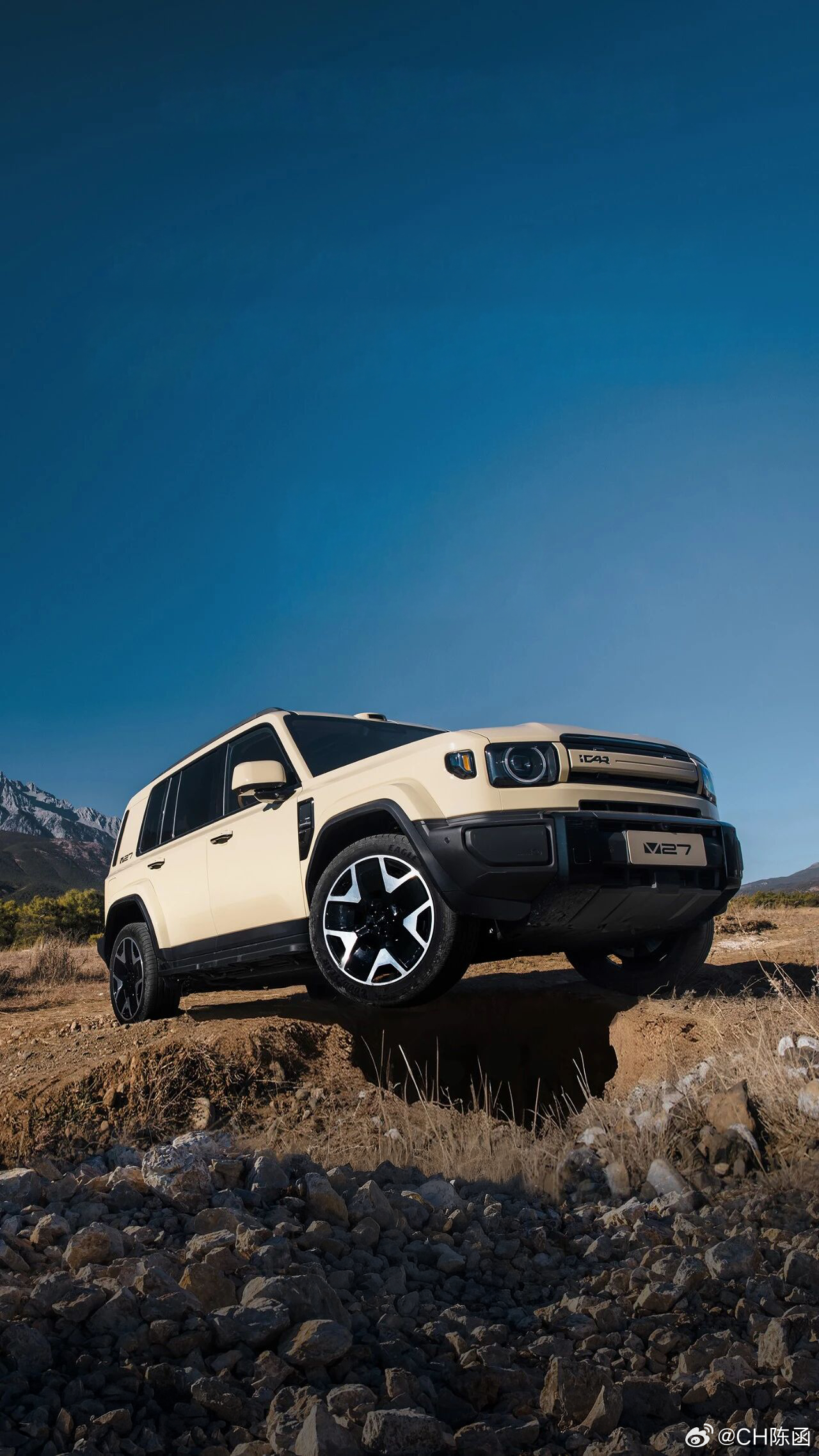 刚得到一个消息今晚上市的iCar V27后续将出口到中东和欧洲国际版用的电池和国