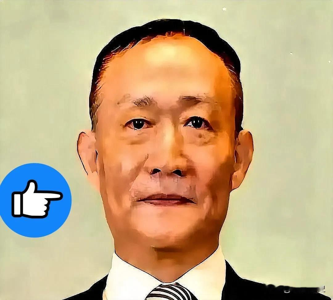 卢麒元最近连发视频，说有人正用“脑控”悄悄摆弄咱们政策圈。
他意思是，对手不玩枪