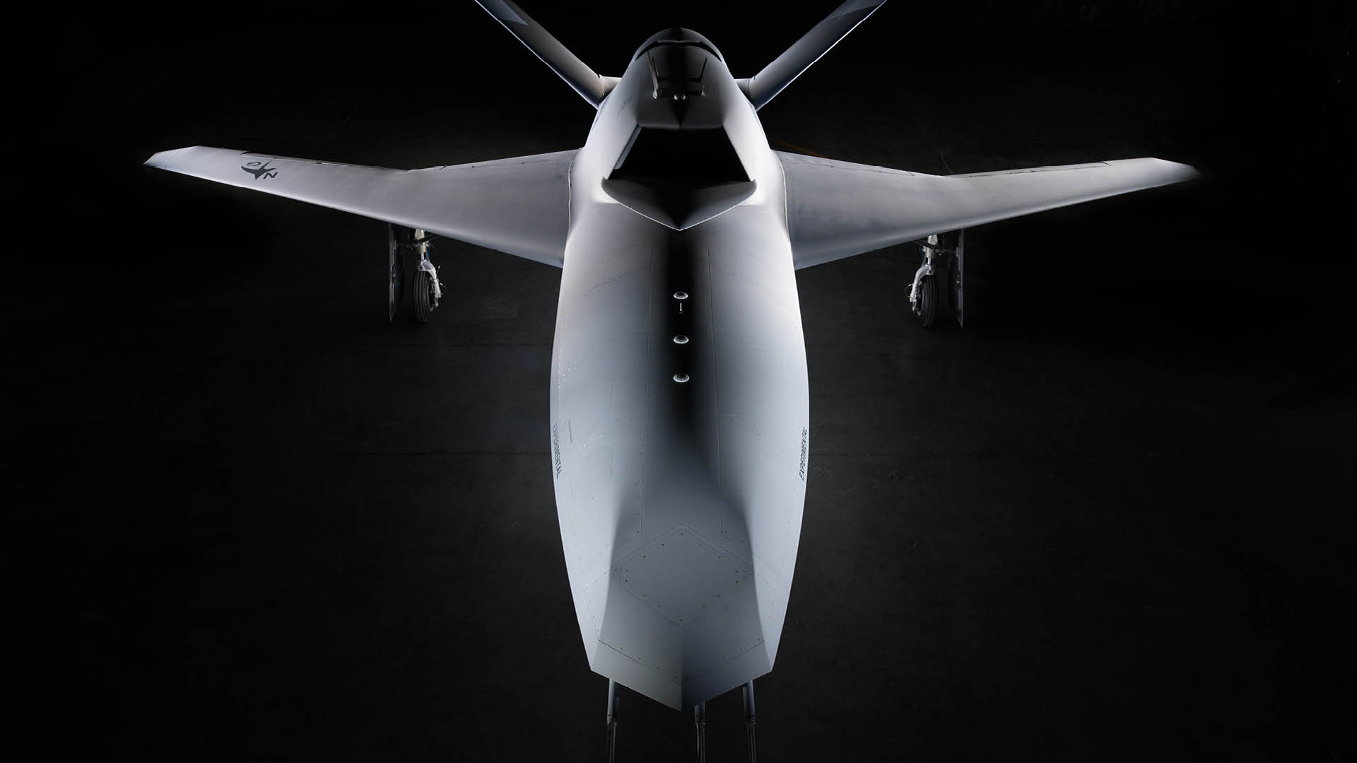 Talon Blue“鹰爪蓝” 是诺斯罗普·格鲁曼公司 YFQ-48A“战斗机无