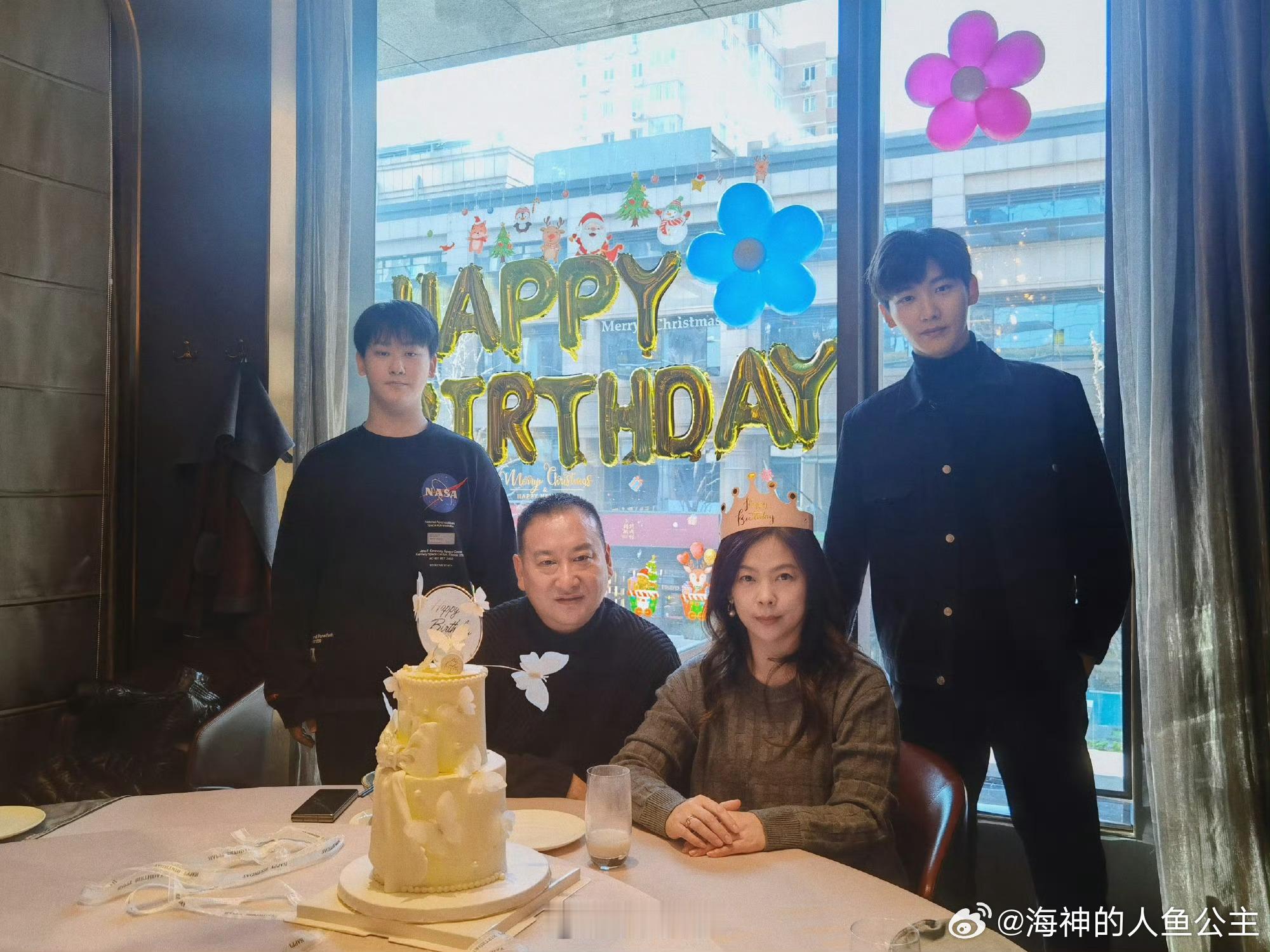 刷到一个视频，开封fy 悬💰了一个人，plq全都说是演员邢昭林的爸爸，邢昭林的