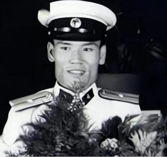 1964年10月4日傍晚，1279号美式登陆艇在金门外海掉头，直线冲向厦门海域，