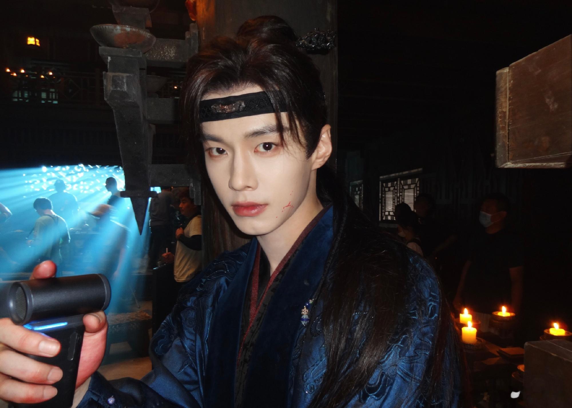 何与 新浪娱乐超话提问心愿箱限时开启咯~欢迎大家来提问留言，说不定你的问题就会被