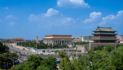 中国传媒大学在北京朝阳区，教育部直属的“双一流”建设高校、“211工程”重点建设