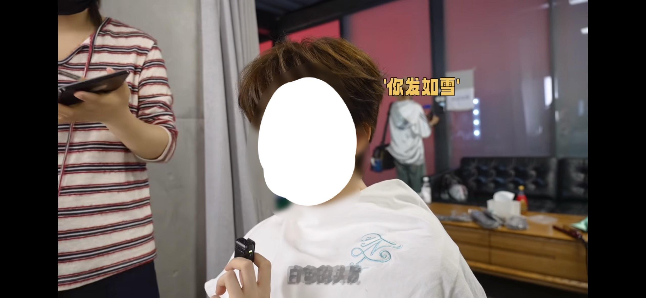 很搞笑的花字，，，居然敢这样搬出嘀嘀咕咕名曲 