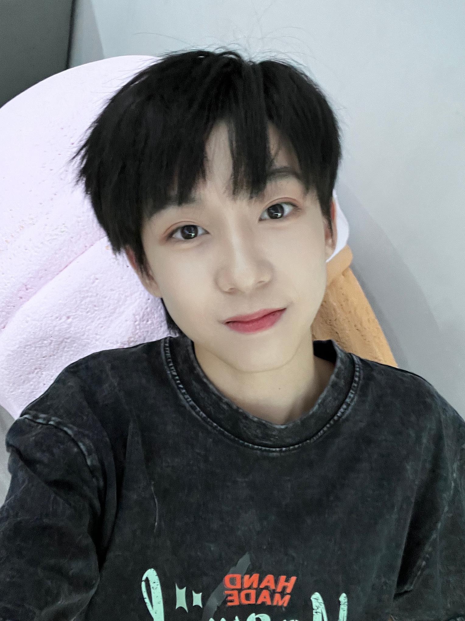 #杨博文YBW[超话]#ybw#杨博文 携梦扬帆博众闻# ybw#杨博文 王牌主