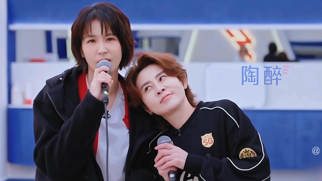 谁能想到，那个在冰场上背手滑行、把对手甩得看不见影子的冬奥“大魔王”王濛，居然也