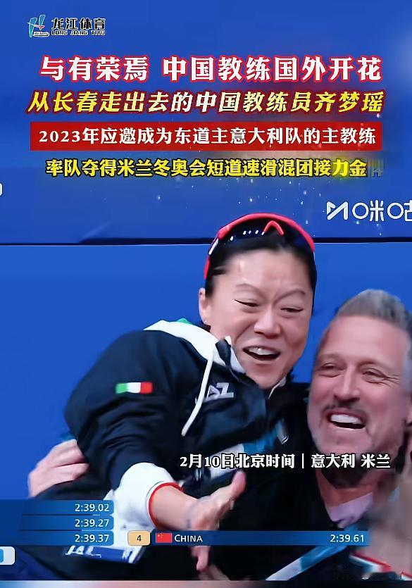 女子蹲路边喂流浪猫，被路人指责“作秀”，结局反转看哭众人
😭 太揪心了！小区门