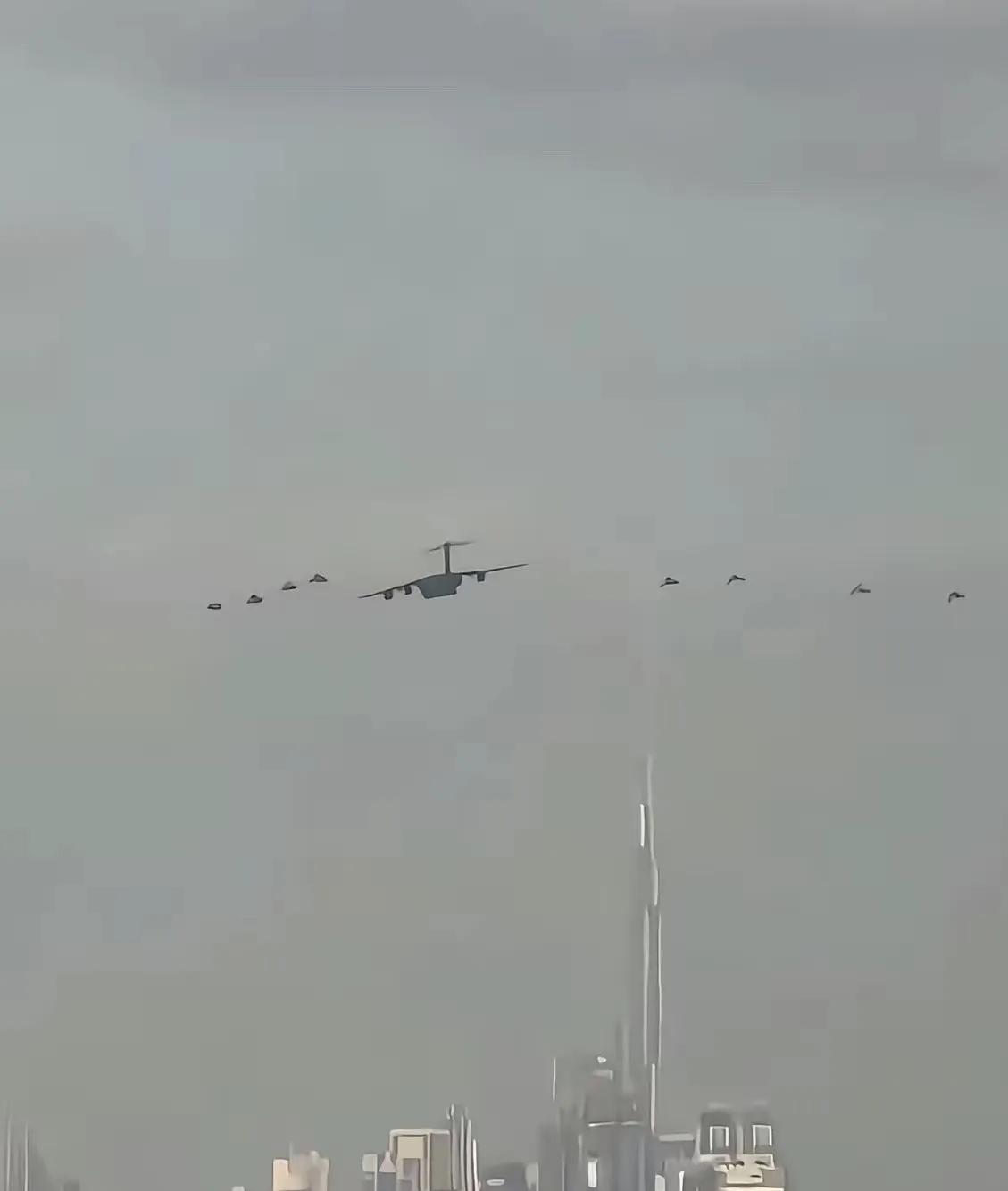 如果伊朗陷入长期消耗战，伊朗认为对自己有利。毕竟伊朗自己有地利方面的优势，与美国