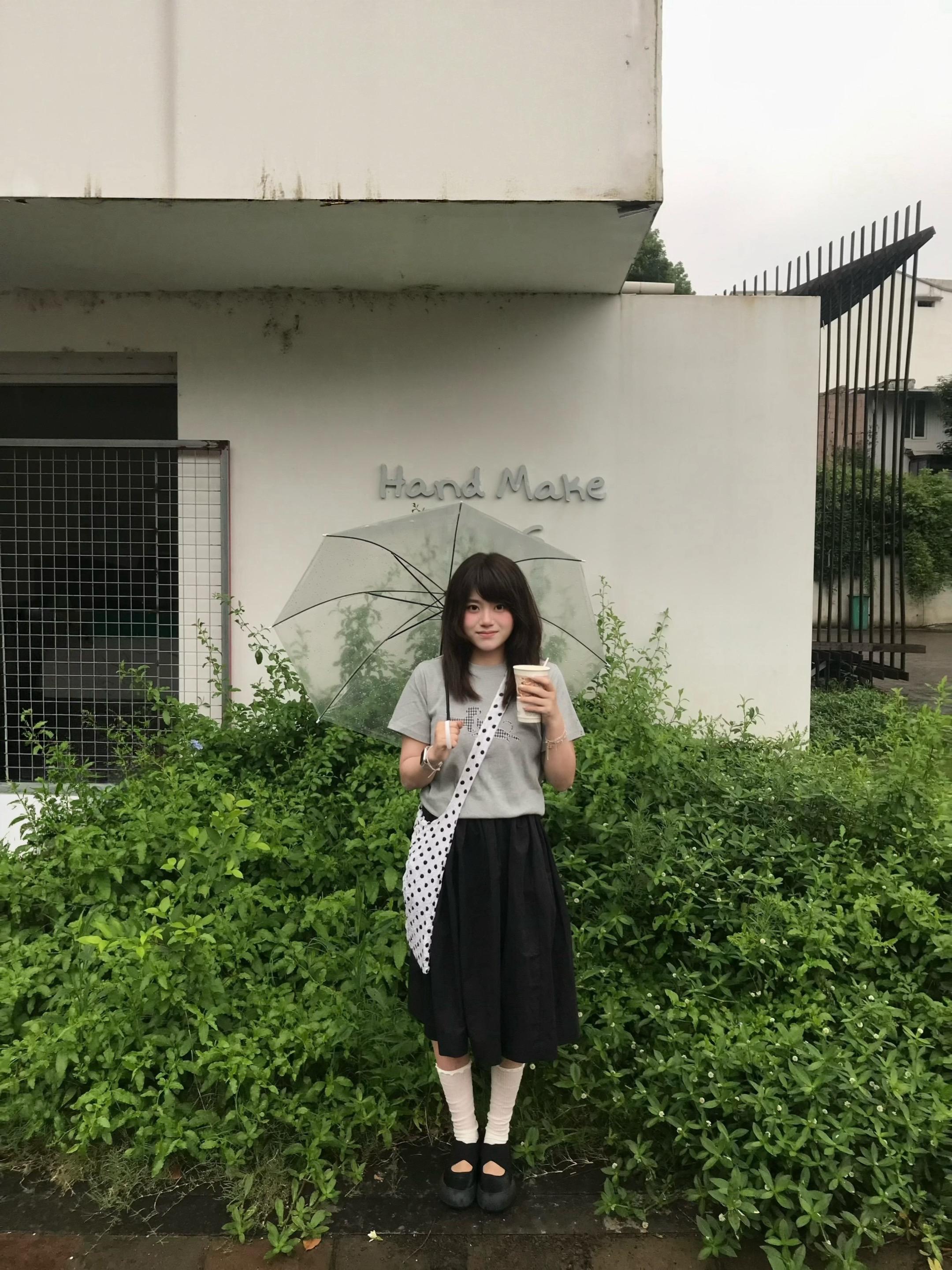 夏季文艺感日系穿搭合集18图。