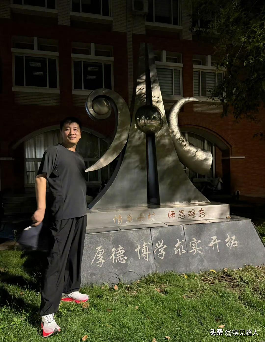 真的太让人惋惜了！41岁的张雪峰，明明有三次能抓住生命的机会，却都错过了！尤其是