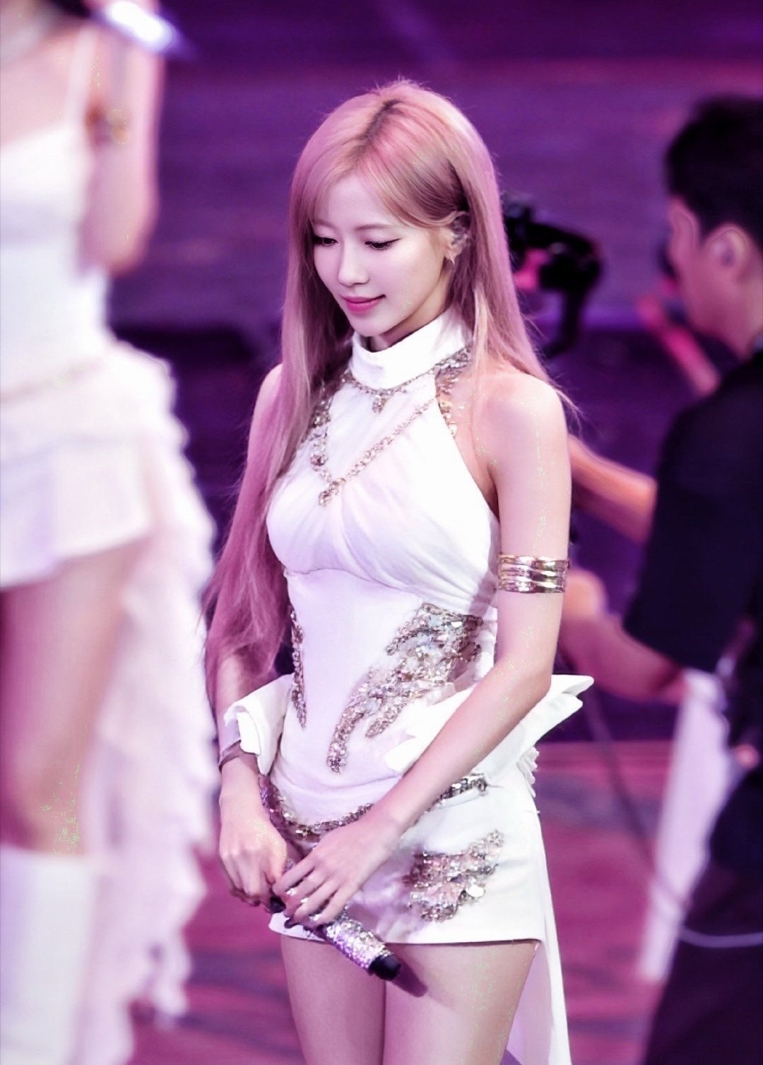 愚人节认领素人也是节目之一