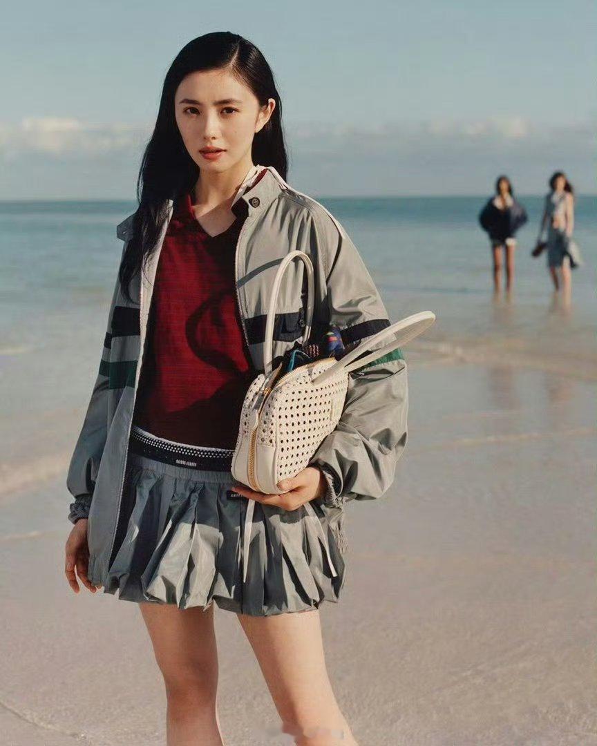 刘浩存和赵今麦，谁更适配miumiu？ 