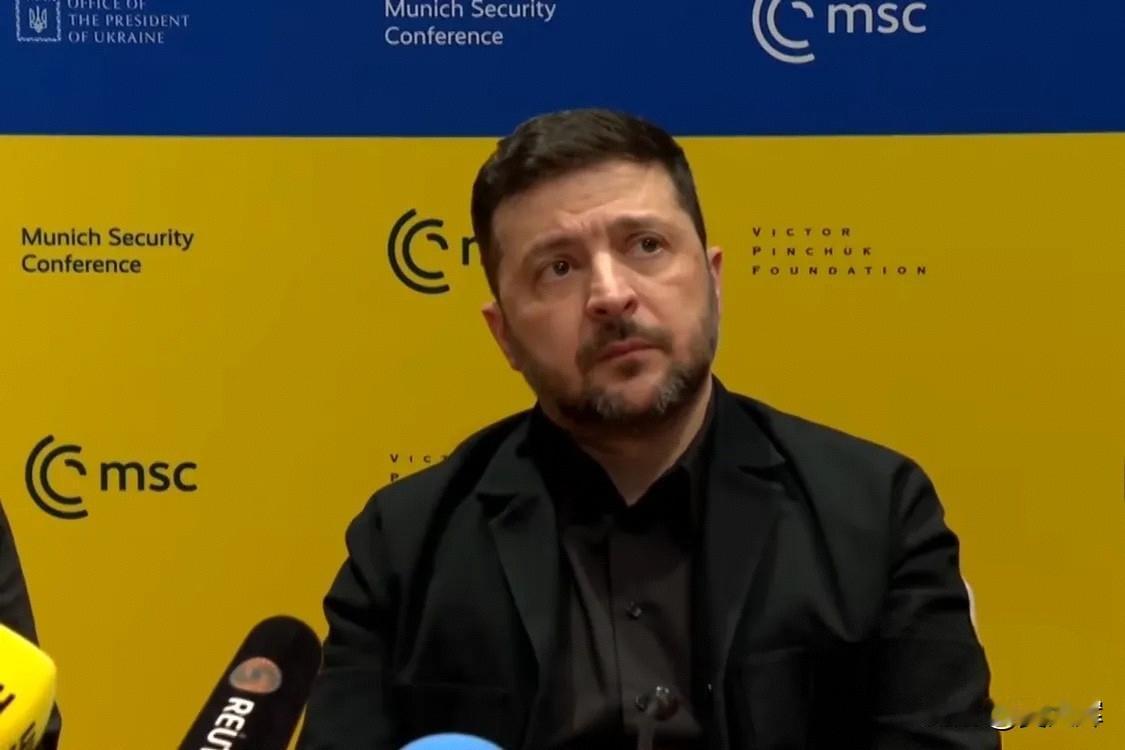 “乌克兰希望今年结束战争”：泽连斯基透露美国提供15年安全保障
 
2月14日，