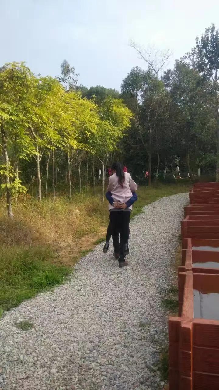 南北方有三大争议，第一豆花是咸的还是甜的？第二，粽子是咸的还是甜的？第三，是北方