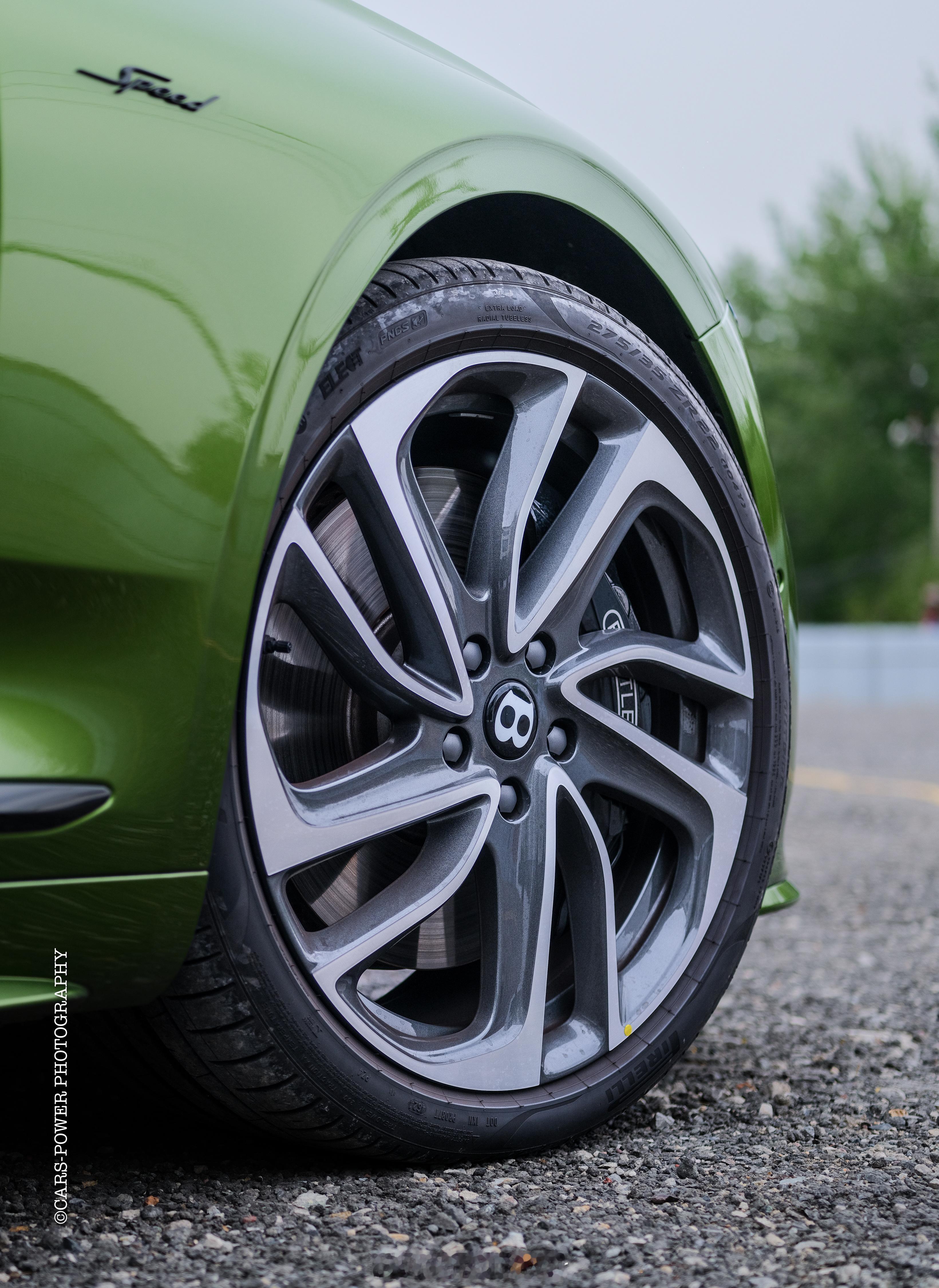 简单拍一下📷📷📷地球上最快的量产GT之一🚀🚀🚀💚26款宾利欧陆GT