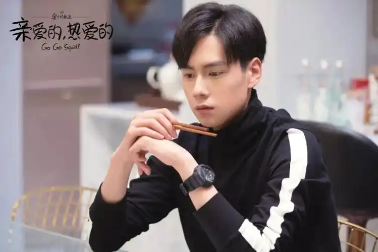 胡一天出道以来第一个二番胡一天终于要出新剧了，感觉已经很久很久没有作品出来了！印