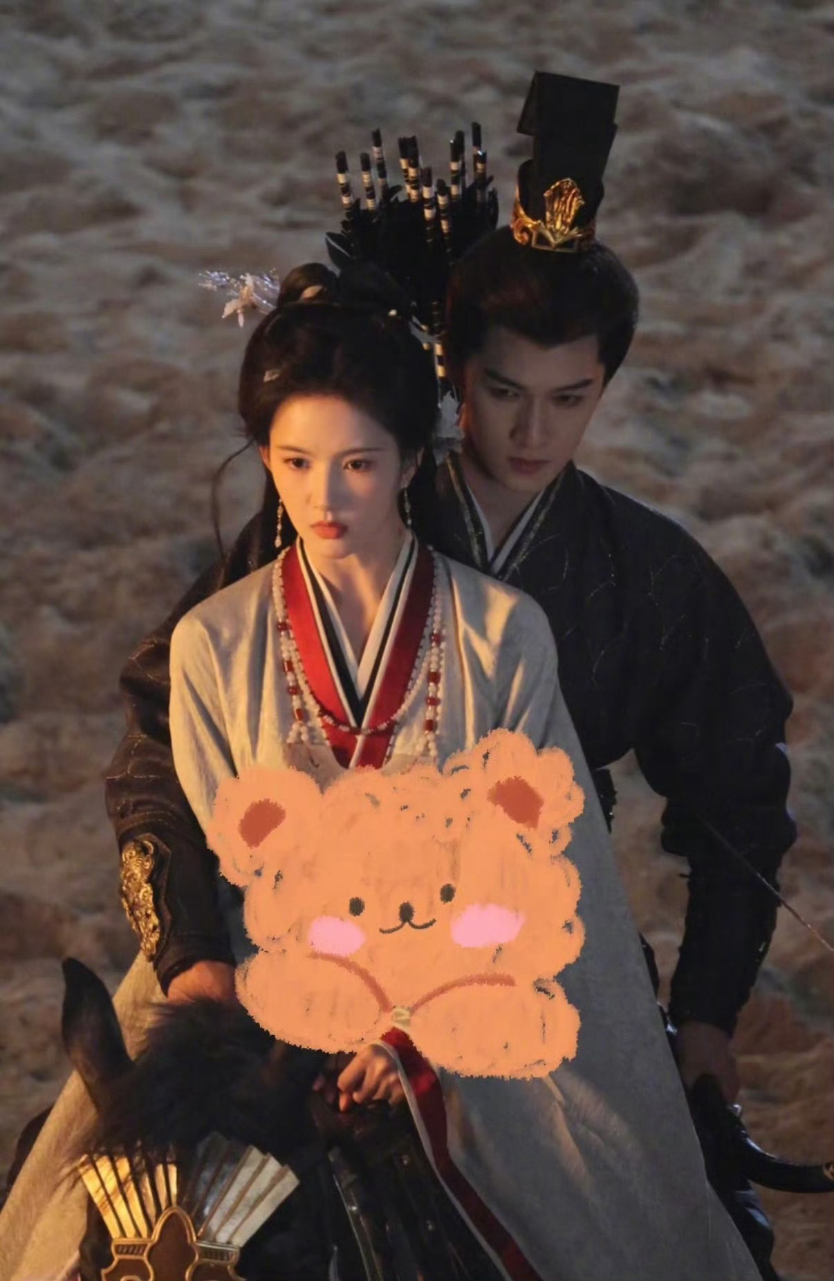 李昀锐刘些宁在《归良辰》里的骑马路透，CP感怎么样？