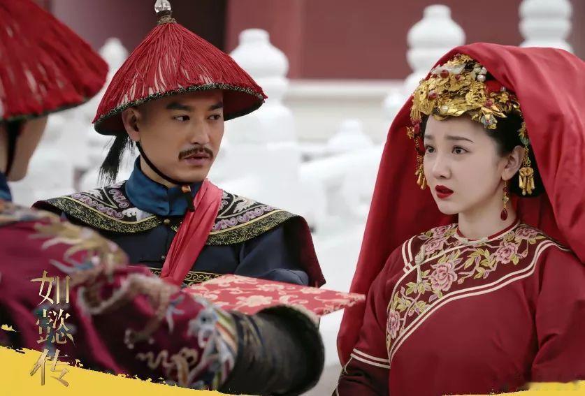 跟着如懿的人都没有好下场。阿箬被灌了哑药赐s了，惢心拖到30多岁才嫁人，而且大如