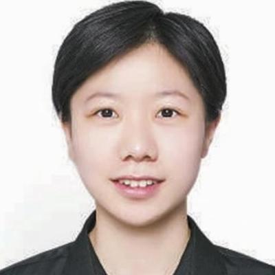 1994年，太原一个刚出生不久的女婴，因为左臂先天残疾被遗弃。年近六旬的高占仙发