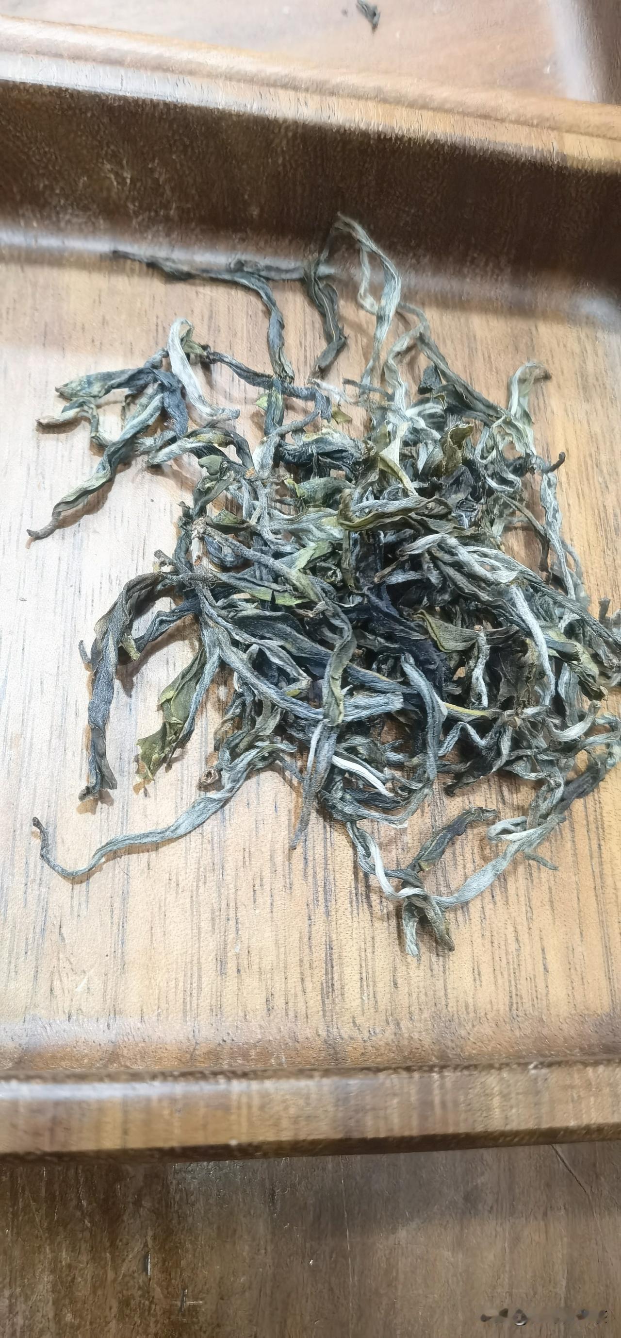 有时候真的会想
 
不用管这世间纷纷扰扰，不用跟人争对错，不用跟伪理论掰扯真相，