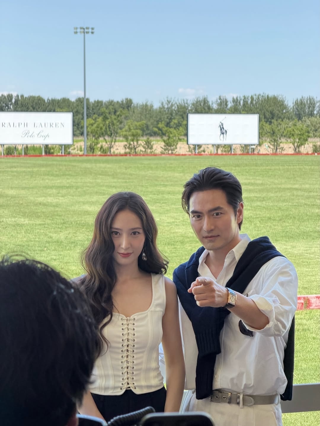 喜欢我姐这种随随便便就能美出新高度的感觉 
