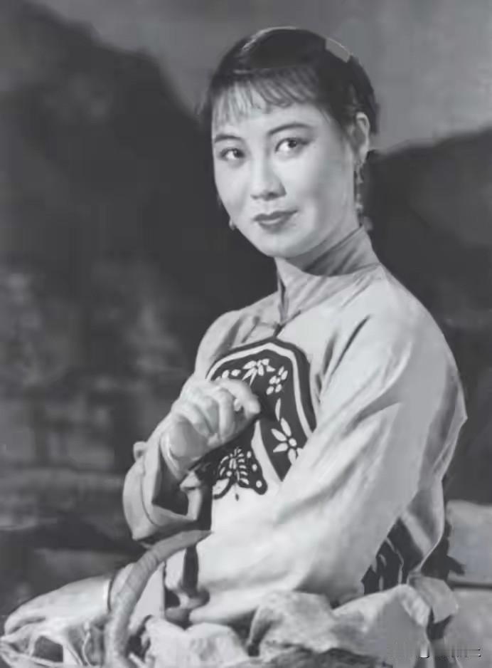 一觉醒来，看到令人悲恸的消息，曾用歌声陪伴几代人尤其是50、60、70后人们的一