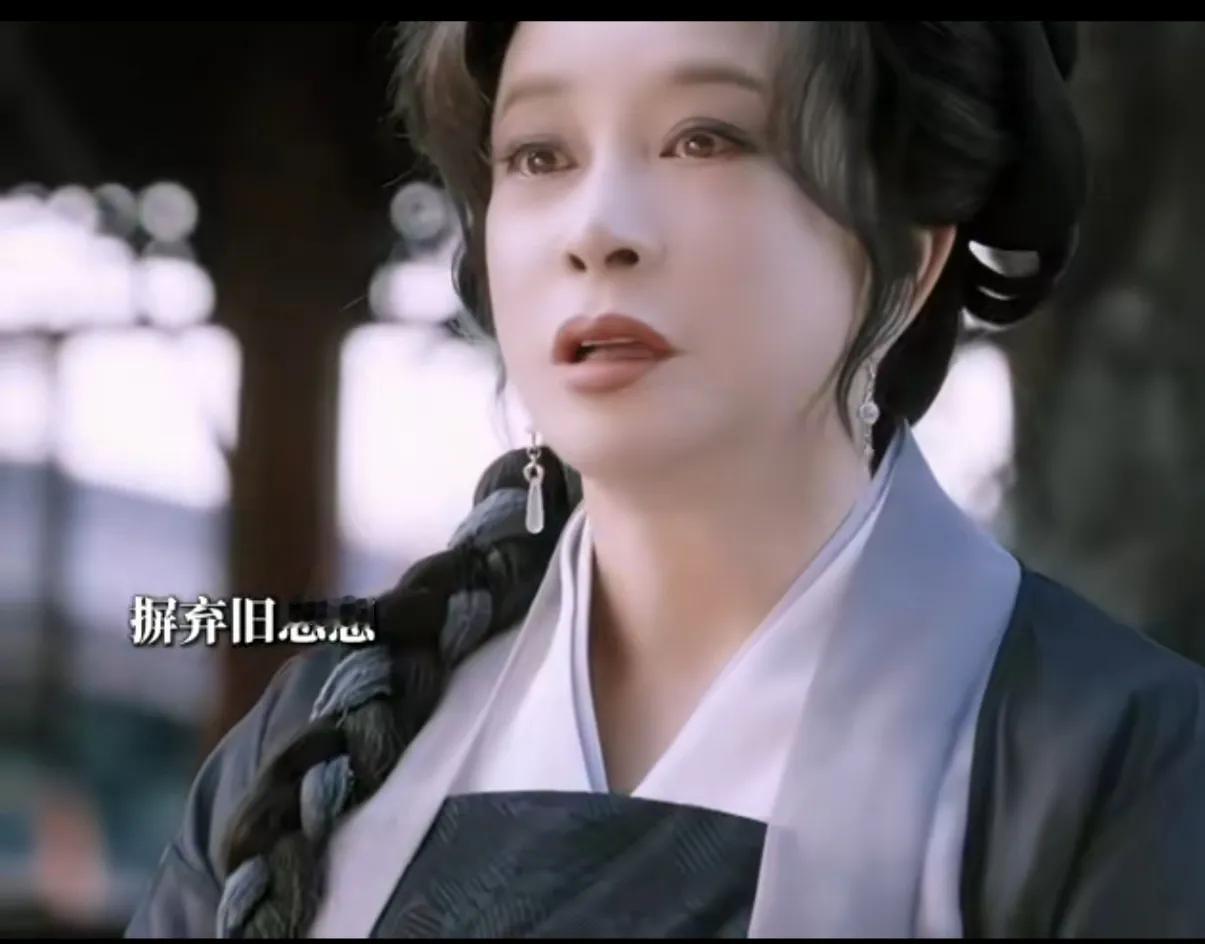 75岁的刘晓庆演少女，竟然毫无违和感，都不敢叫她庆奶，她永远都是年轻美丽的姐姐。