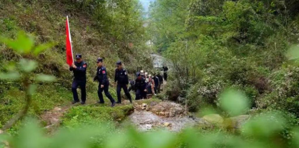 “这一次，中国是真的赚翻了！”我们不费一兵一卒，就夺回了这片被三国轮番占领了五十